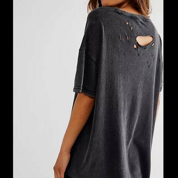 FREE PEOPLE WE THE FREE WASHED BLACK SHORT SLEEVE OVERSIZED DISTRESS RUBI TEE - Picture 2 of 4